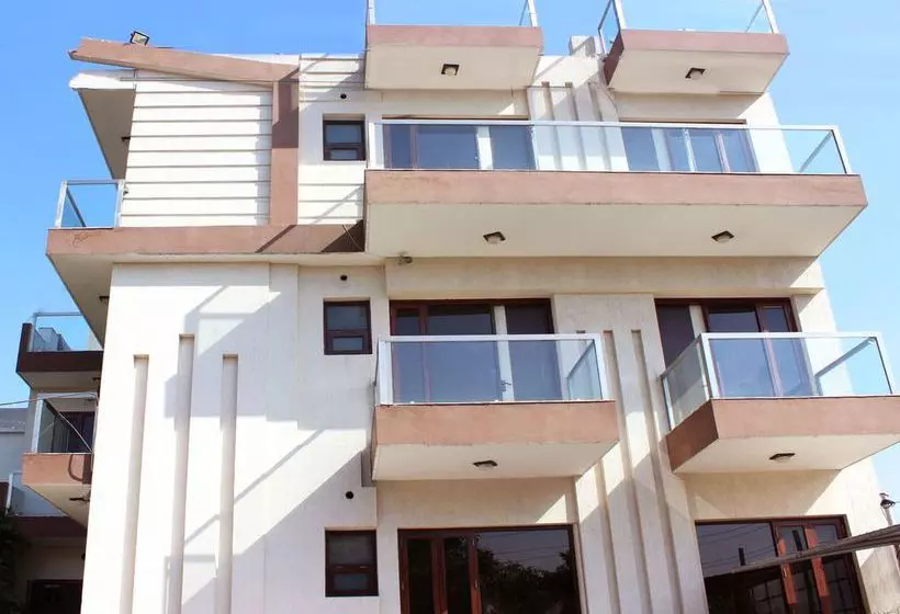 Hotel Madhubanhar Ki Pauri