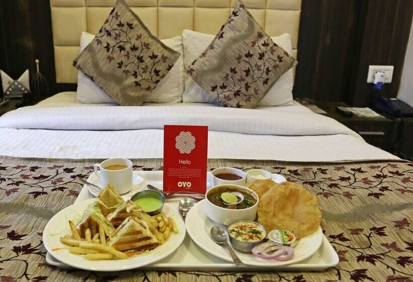 בית מלון כפרי Oyo Rooms High Court Allahabad