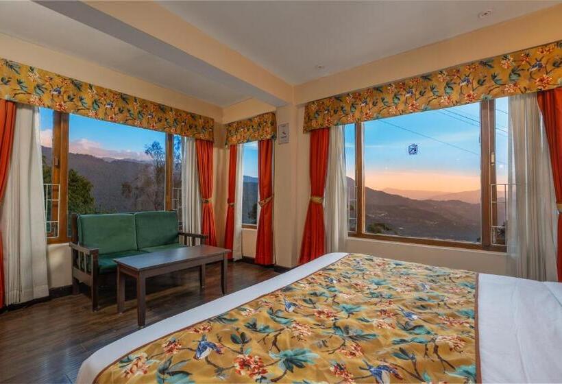 فندق Summit Namnang Courtyard & Spa Near Mg Marg