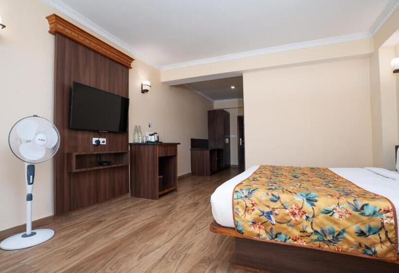 فندق Summit Namnang Courtyard & Spa Near Mg Marg