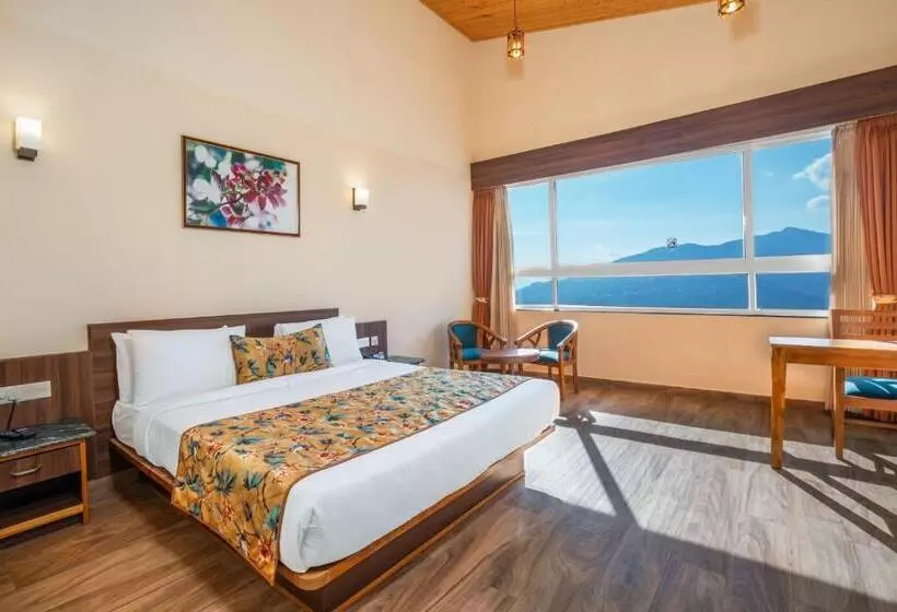 Hotel Summit Namnang Courtyard & Spa Near Mg Marg