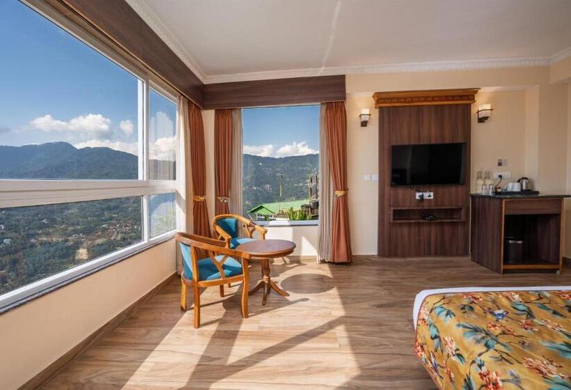 فندق Summit Namnang Courtyard & Spa Near Mg Marg