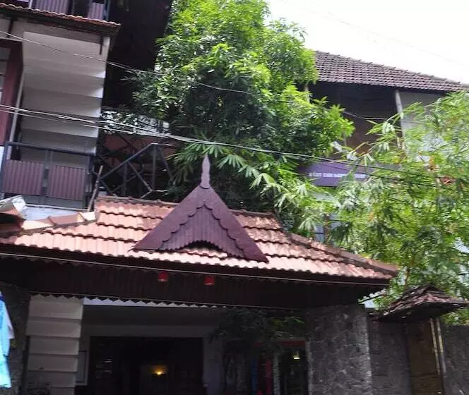 Hotel Treebo Backpackers Inn