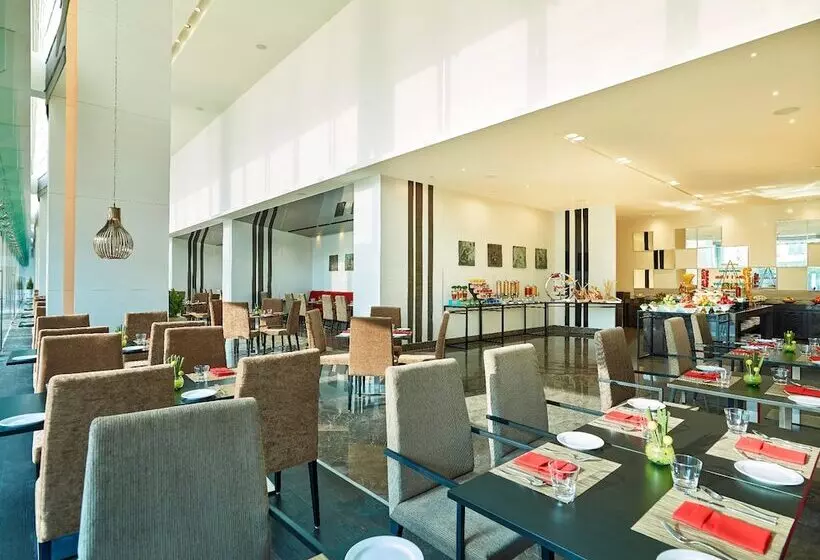 Hotel Vivanta Pune, Hinjawadi