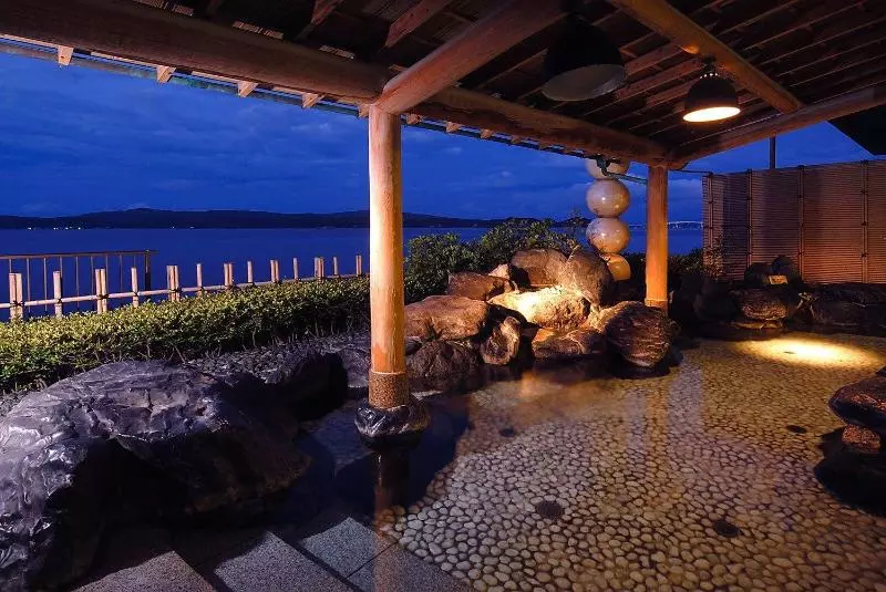 Hotel Yukemurino Yado Biwanso