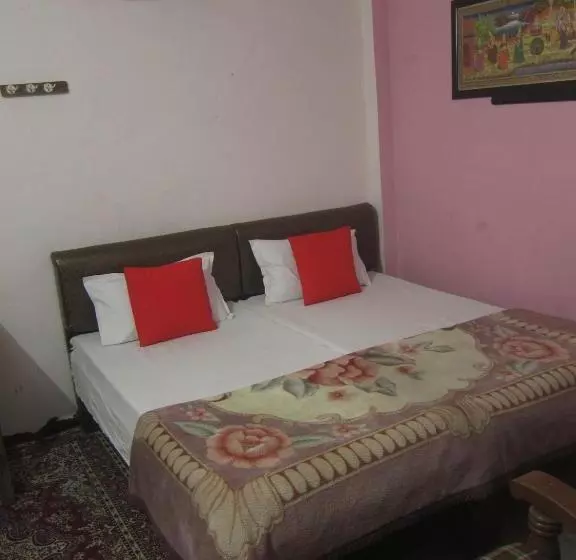 Majatalo Kedar Guest House Feel At Home