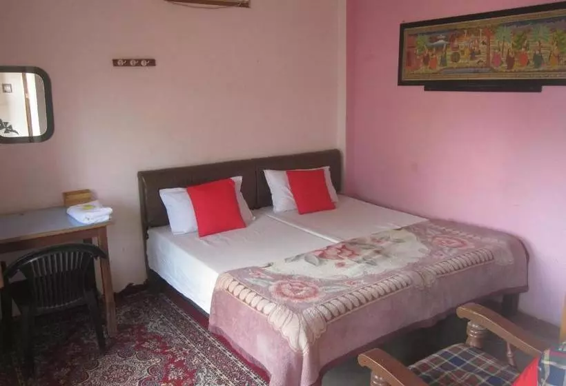 Majatalo Kedar Guest House Feel At Home