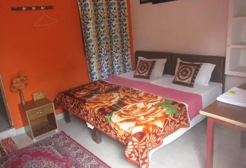 Majatalo Kedar Guest House Feel At Home