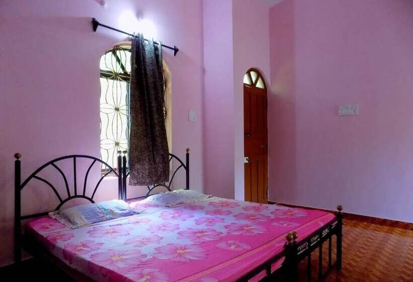 ペンション Romaldo Guesthouse