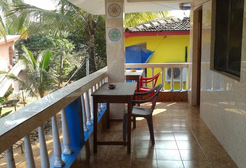 ペンション Romaldo Guesthouse