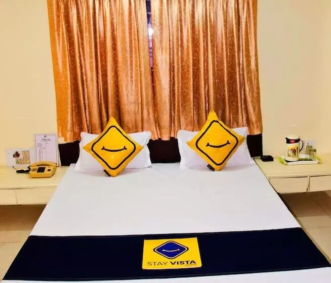 استراحتگاه Vista Rooms At Fame Cinemas