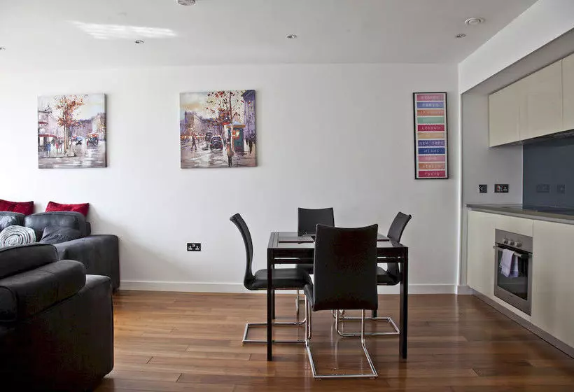 Halo Serviced Apartments St Pauls