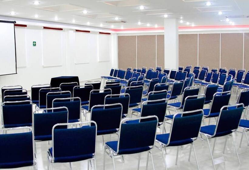 فندق Baez Paraiso