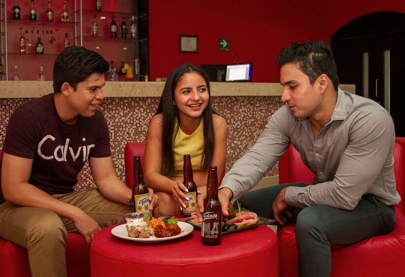 فندق Baez Paraiso