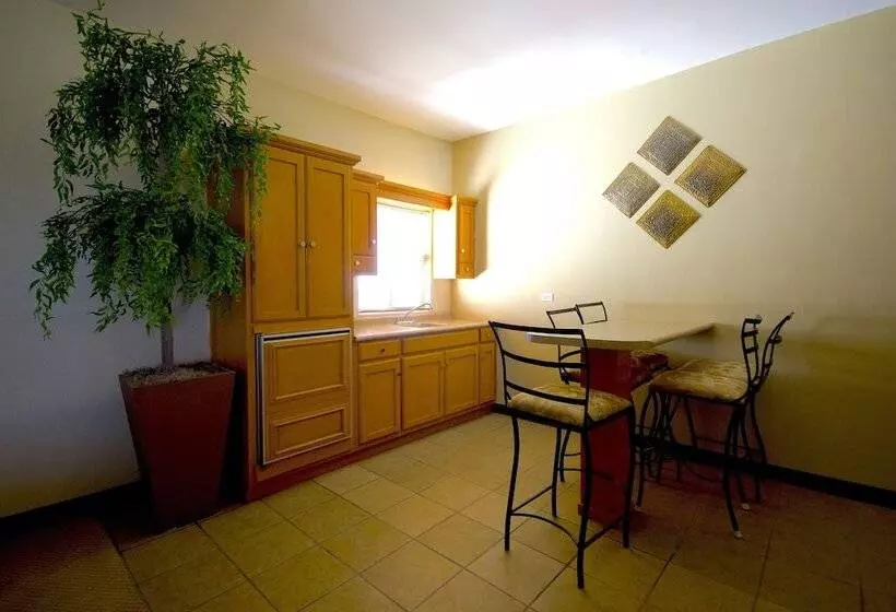 בית מלון כפרי Consulado Inn