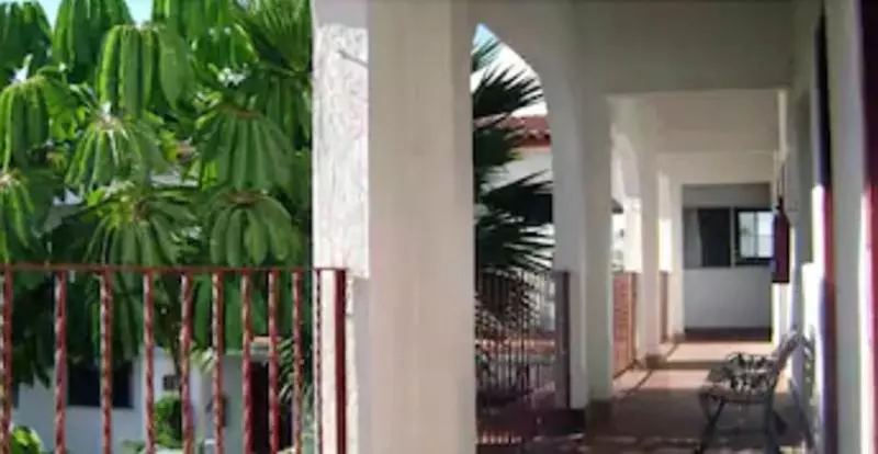 هتل El Sausalito