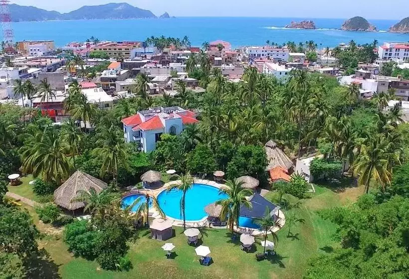 هتل Hacienda De Melaque