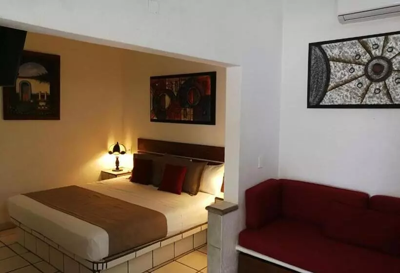 هتل Hacienda De Melaque