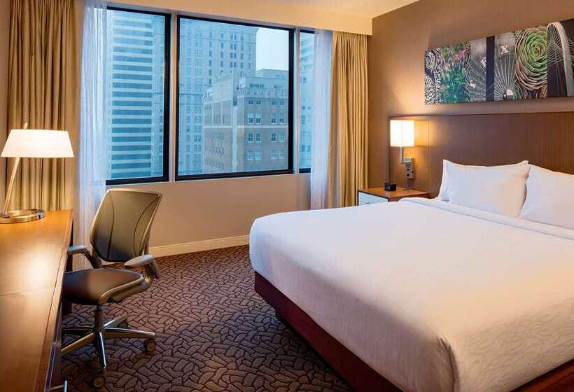 בית מלון כפרי Hilton Garden Inn Downtown Dallas