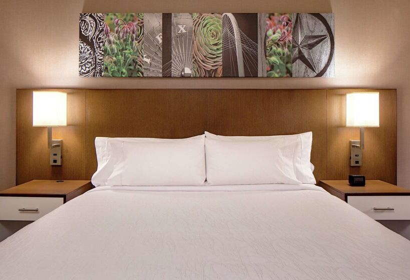 בית מלון כפרי Hilton Garden Inn Downtown Dallas