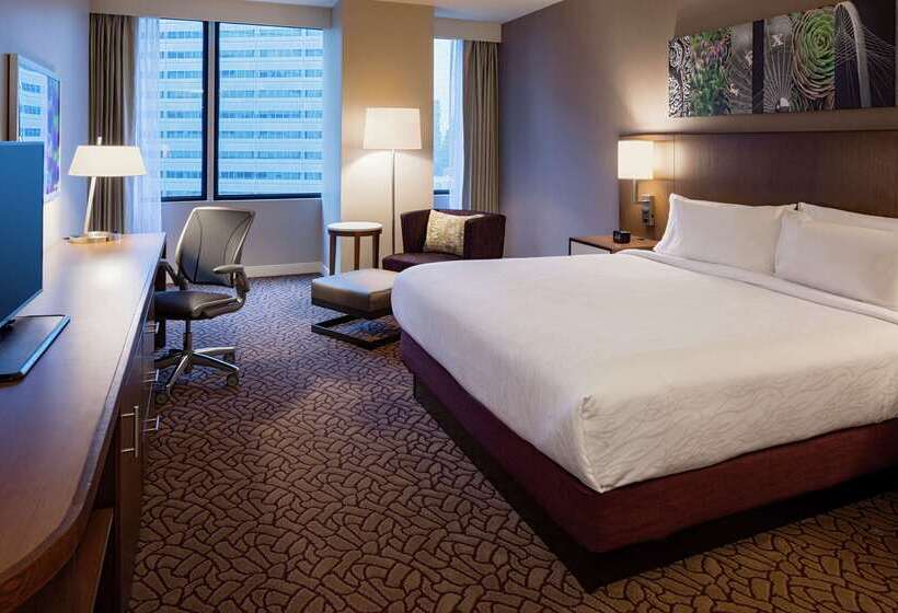 בית מלון כפרי Hilton Garden Inn Downtown Dallas