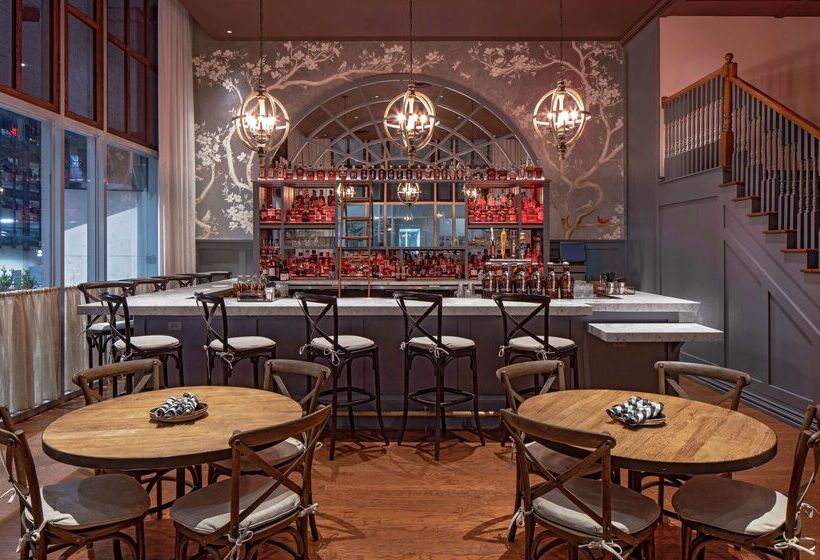 בית מלון כפרי Hilton Garden Inn Downtown Dallas