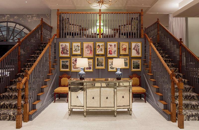 בית מלון כפרי Hilton Garden Inn Downtown Dallas