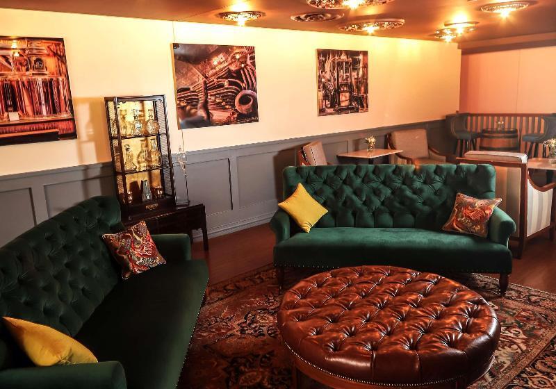 בית מלון כפרי Hilton Garden Inn Downtown Dallas