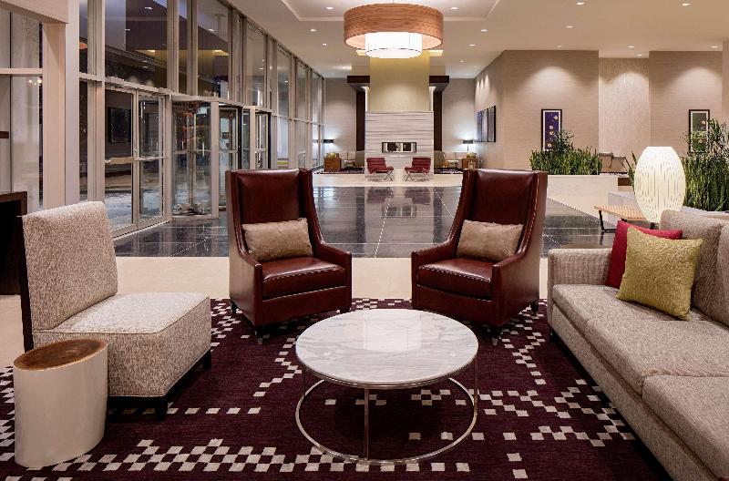 בית מלון כפרי Hilton Garden Inn Downtown Dallas