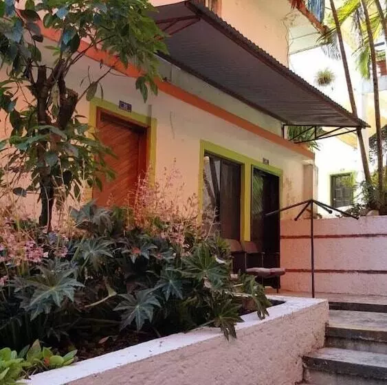 בית מלון כפרי La Quinta Avenida