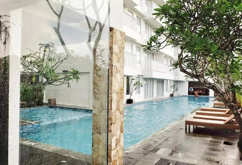 Paragon Hotel Seminyak