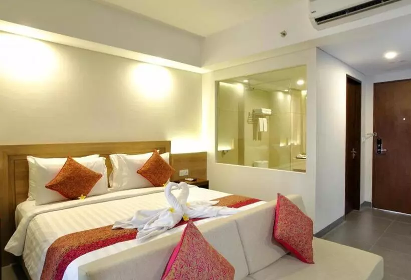 Paragon Hotel Seminyak