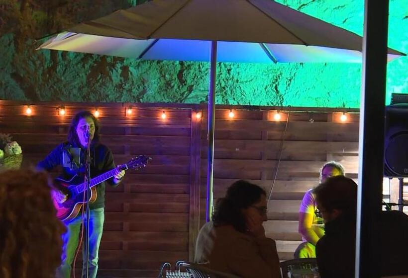 هتل روستایی Rural Playa De Aguilar