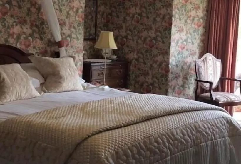 ホテル Whashton Springs Farmhouse B&b