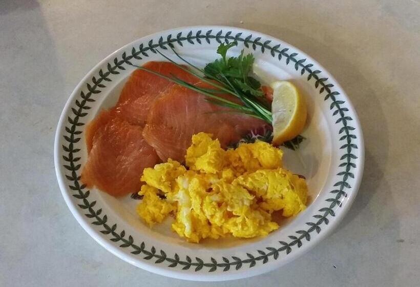 Пансион Swallows Rest