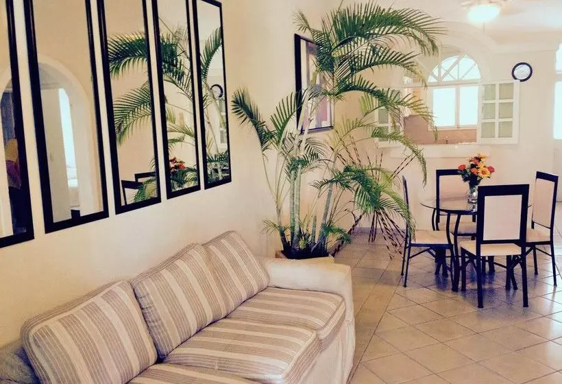 Residencial Tulipanes