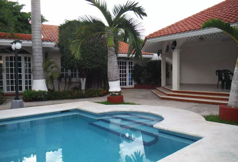 Residencial Tulipanes