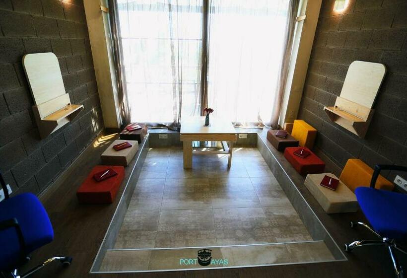 Bed and Breakfast Manor Artoonj At Port Ayas