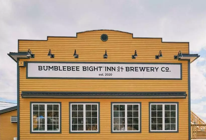 ホテル Bumblebee Bight Inn