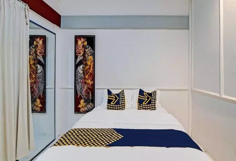 Hotelli Spot On 92052 Aulya Homestay Syariah Near Tuanku Tambusai Stadium