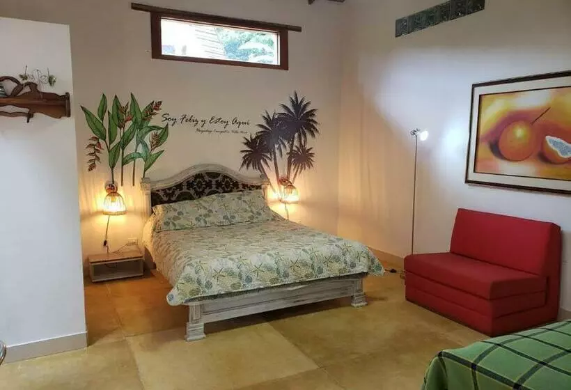 ペンション Campestre Villa Nico