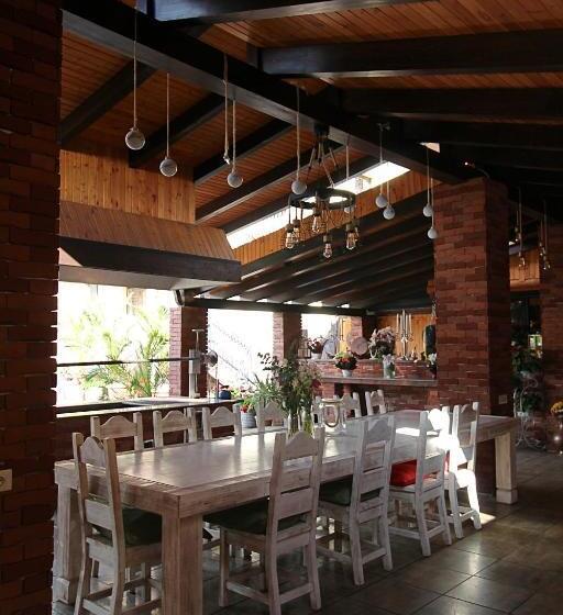 Pensiunea Adolescenta