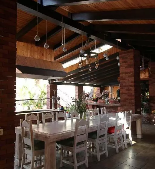 Pensiunea Adolescenta