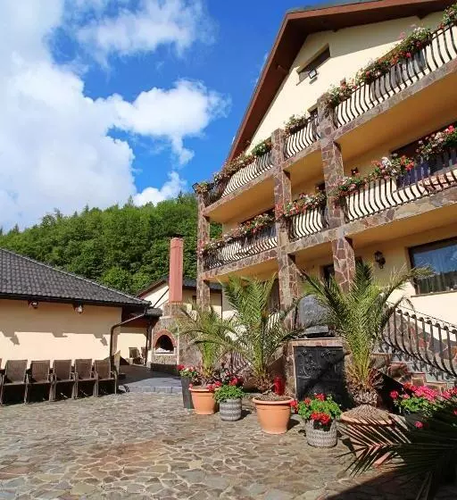 Pensiunea Adolescenta