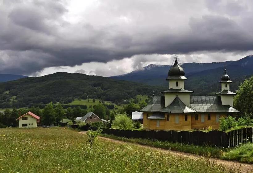 Pensiunea Adolescenta