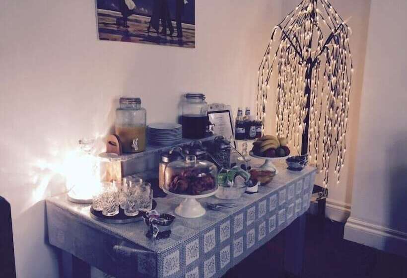 تختخواب و صبحانه Abbey House