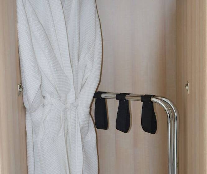 تختخواب و صبحانه Abbey House