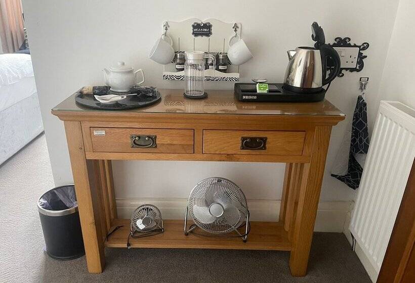 تختخواب و صبحانه Abbey House