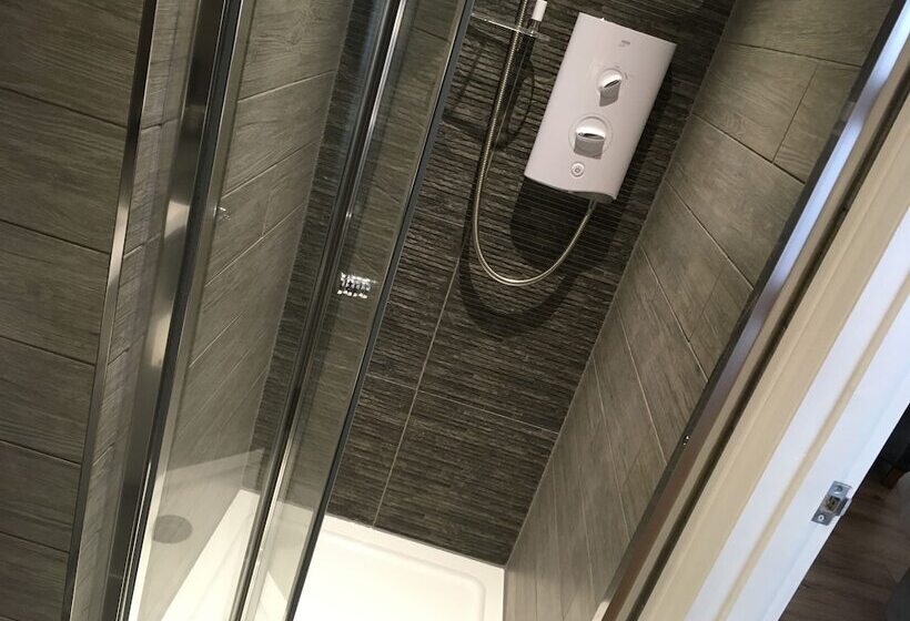 مبيت وإفطار Cartref Guest House