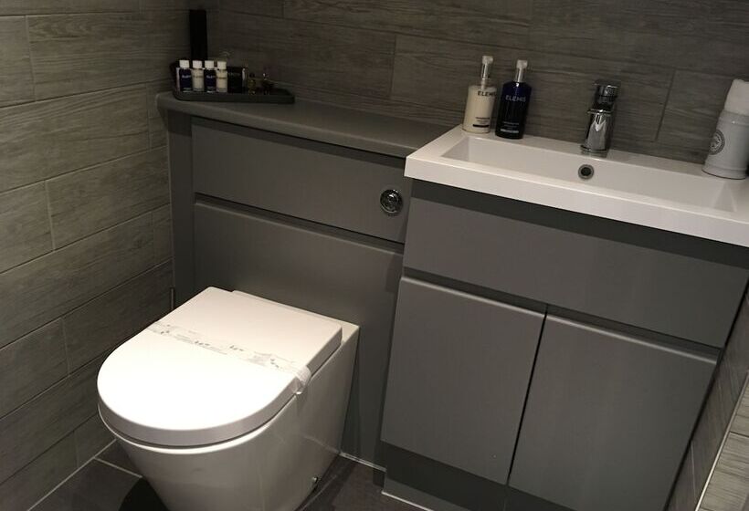 مبيت وإفطار Cartref Guest House